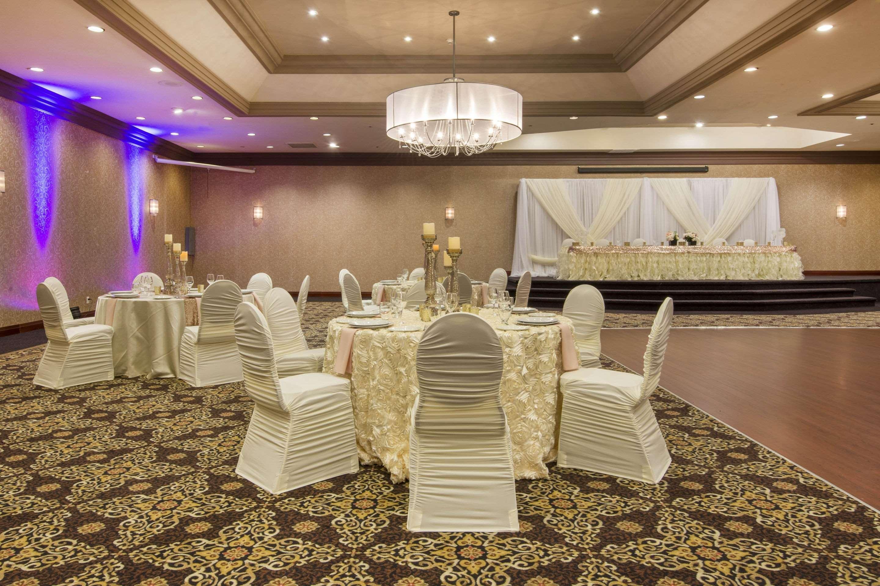 Quality Inn & Conference Centre Midland Ngoại thất bức ảnh