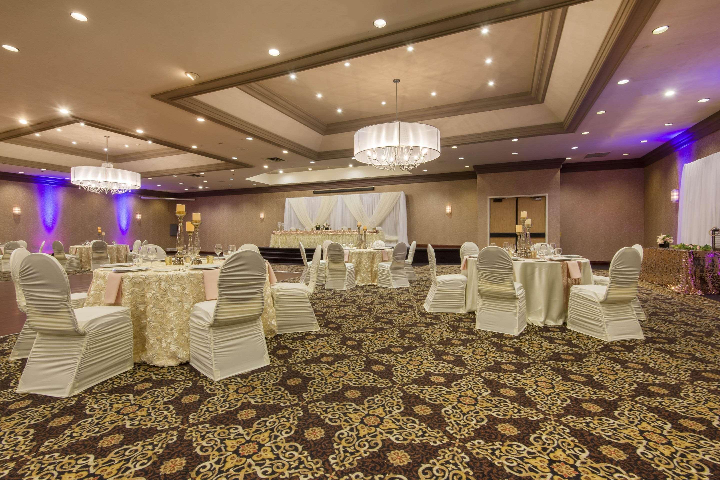 Quality Inn & Conference Centre Midland Ngoại thất bức ảnh